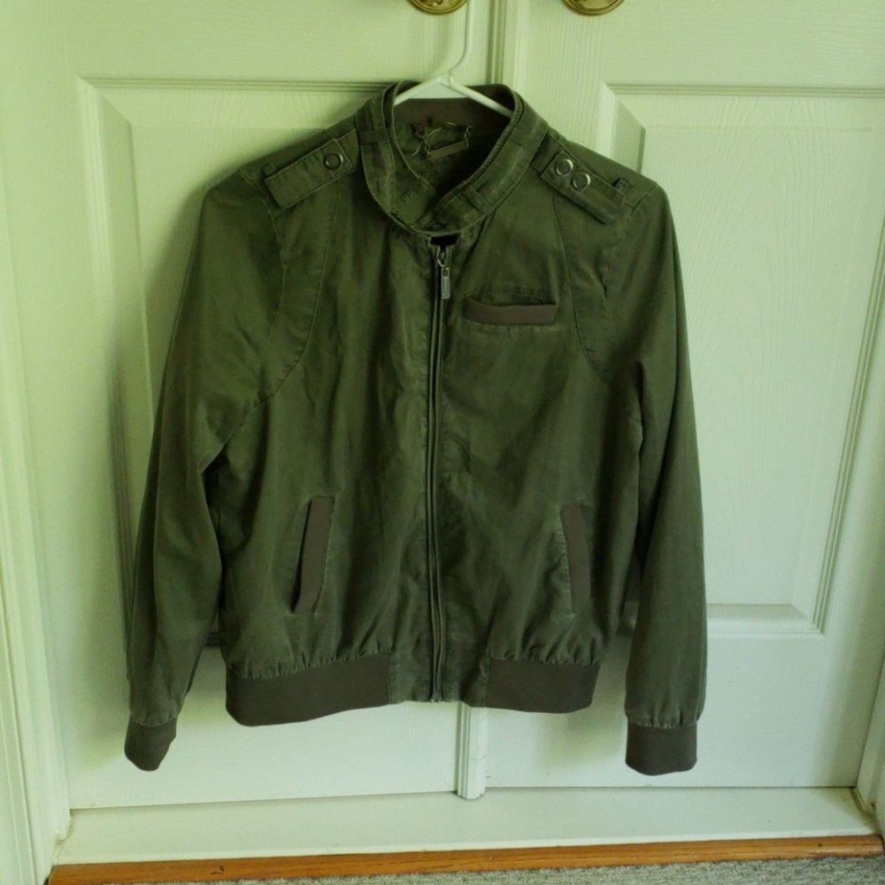 Green jacket - Picture 2 of 7